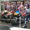 【東京モーターサイクルショー05】仮面ライダーブレイド マシン3台