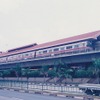 MRT南北線イーシュン駅に停車中のC151系（1994年）。