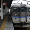 「岡山・尾道おでかけパス」は岡山支社内のJR線普通列車が1日自由に乗り降りできる。写真は児島駅に停車中の普通列車。