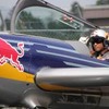 レッドブルエアレースパイロット室屋義秀氏