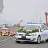 VGJによるVW車の輸入累計100万台目のゴルフ