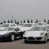 形式完成検査とPDI（納車前整備）を待つポルシェ
