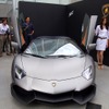 ランボルギーニ 50周年特別仕様 アヴェンタドール ロードスター…空力パーツ新採用で表情一新