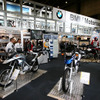【東京モーターサイクルショー05】写真蔵…大きくなるBMWブース