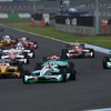 第4戦もてぎのスタートシーン。このレースでは中嶋一貴（中央先頭）が優勝、トムスの僚友ロッテラー（右端）が2位。写真：JRP