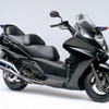 ホンダ、二輪AT免許用の教習車を発売