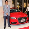 アウディ・A3スポーツバックの発表会にて。アウディジャパン大喜多社長と女優の木村佳乃さんさん