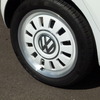 VW white up!