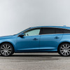 ボルボ V60 T6 AWD