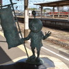 鬼太郎像が出迎えてくれる。