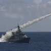ハープーン・ミサイルを装填したボーイングF/A‐１８Fスーパーホーネット（動画キャプチャ）