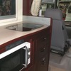 ボーダーの車内