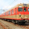 車両撮影会では8000系の動態保存車8111号編成も展示される。