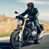 BMWモトラッド、90周年記念の R NINE T、ロードムービー仕立て［動画］