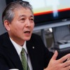松山空港で発生した事故当日の対応説明する桑野洋一郎・OCCセンター長。