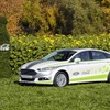 コカコーラ社のペットボトル素材を内装に使ったフォード フュージョン・エナジーの研究開発車両