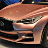 インフィニティ Q30