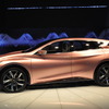 インフィニティ Q30