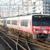 「ドキンちゃん号」を先頭にした特急『しおかぜ』（2006年5月撮影）。車体のデザインは何度か変更されており、現在のデザインは写真とは異なる。