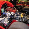 エンジンはホンダの2L4気筒エンジンをターボ化。ミッション共々縦置きして、プッシュロッド式のWウイッシュボーンサスペンションを採用