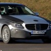 ミハエル・シューマッハ氏がテストする次期メルセデスベンツCクラスの開発プロトタイプ車