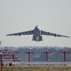 米空軍基地に空輸されるC-5Mスーパーギャラクシー