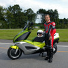 ホンダ、2009年から燃料電池二輪車をリース販売