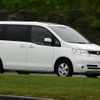【日産セレナ 創った人】その2 運転を意識させない乗り味…丸茂敬明CPS