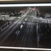 レーザーで取得した点群情報　点群情報と全方位カメラで撮影した実際の画像を組み合わせ、さらに制御情報が付加され「高精度地図データ」が生成される