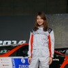 【東京オートサロン14】会場に美人レーサー大集合！？