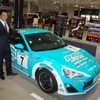 現役当時の背番号「7」のゼッケンでレーサーデビューする元中日ドラゴンズの山崎武司氏
