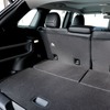 新型ジープ チェロキー （写真は発売前のテスト車）