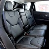 新型ジープ チェロキー （写真は発売前のテスト車）