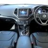 新型ジープ チェロキー （写真は発売前のテスト車）