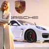 シャラポワ選手と ポルシェ パナメーラ GTS byマリア・シャラポワ