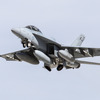 IRSTセンサーを搭載したF/A-18スーパーホーネット