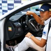 プロゴルファー宮里優作選手とヤナセがスポンサー契約を締結