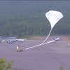 スウェーデン エスレンジ試験場で気球による吊り上げを開始するD-SEND#2