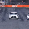 アルティマV8スーパーカー、日産GT-R、リーフNISMO RCの3台の日産車によるエキシビジョンレース