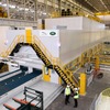 ジャガー・ランドローバーの英国ヘイルウッド工場の新プレスライン