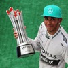 勝利したルイス・ハミルトン