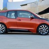 【BMW i3 試乗】電気自動車として生を受けた生粋の電気自動車…中村孝仁