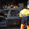 バンコク郊外でごみ収集車がバス、乗用車に衝突　４人死傷　