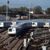 サンフランシスコ・BARTの電車。BARTは軌間1676mmの電化路線だが、延伸路線「eBART」は非電化、軌間1435mmで建設されている