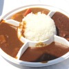 「よこすか海軍カレーバイキング」では、15店舗のカレーから4つの味を選んで500円で食べられた