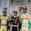 レース1の予選上位。左から2位デュバル、ポールのオリベイラ、3位ロッテラー。
