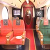 赤いラピート編成の5号車に設けられた特別装飾席。6月29日のツアーでは特別装飾席や運転台の見学会を用意している。