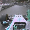 モナコGP2連勝を祝うメルセデスのニコ・ロズベルグ