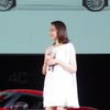 女優の長澤まさみさんが、アルファロメオの新型『4C（フォーシー）』発表会に駆けつけた