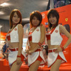 【東京モーターショー05】コンパニオン写真蔵…その15、フラッシュビーム!!